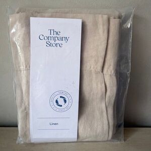 New Company Store Legends Hotel Parchment Vintage Linen King Pillowcases Set of